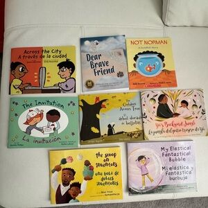 Children's Books Lot of 8 Books